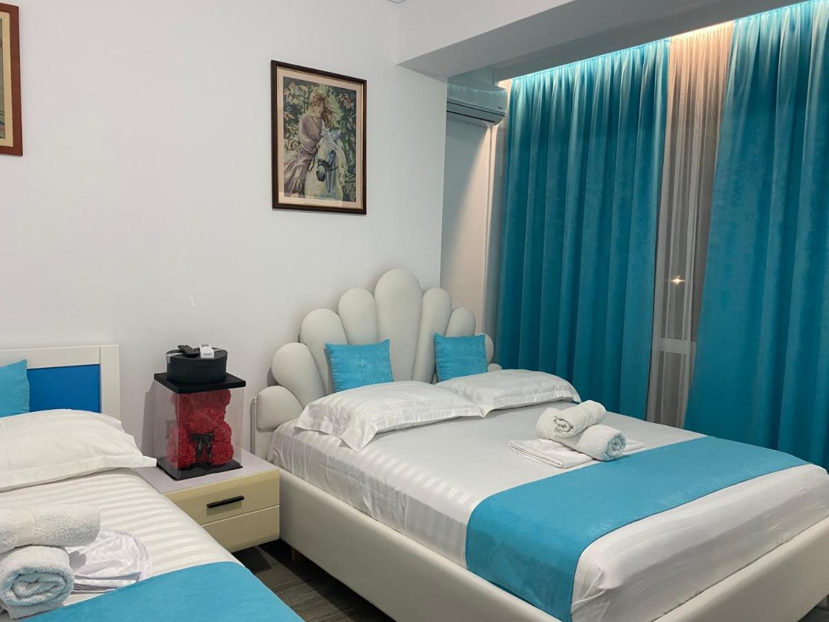 Vila Sinani ซารานเดอ ภายนอก รูปภาพ